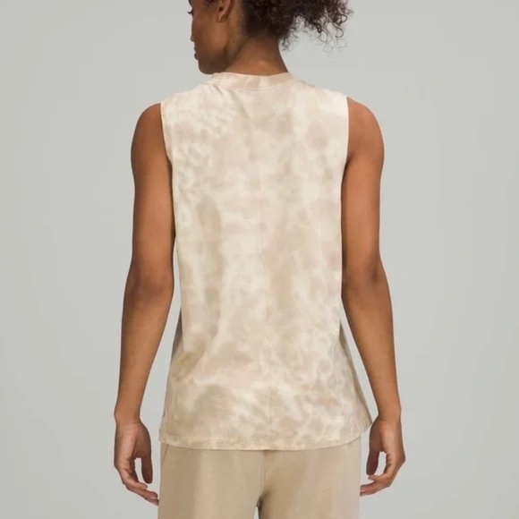 Lululemon All Yours Tank Top Marmoleado Tie Dye Size M 8/10 - Picture 5 of 7